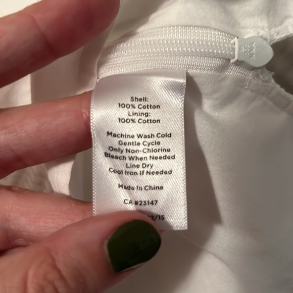 Beautiful White lined blouse _ Talbots - Picture 4 of 6